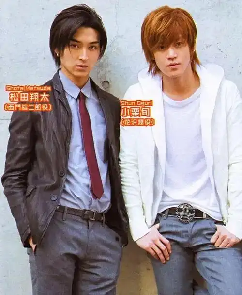 你看着长大的顶流花美男,如今变得面目全非了