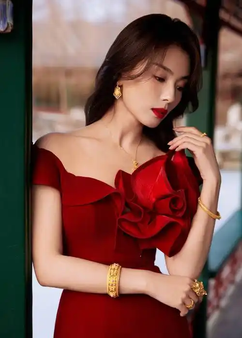 刘涛的腰臀比简直绝了_健身_身材_网友