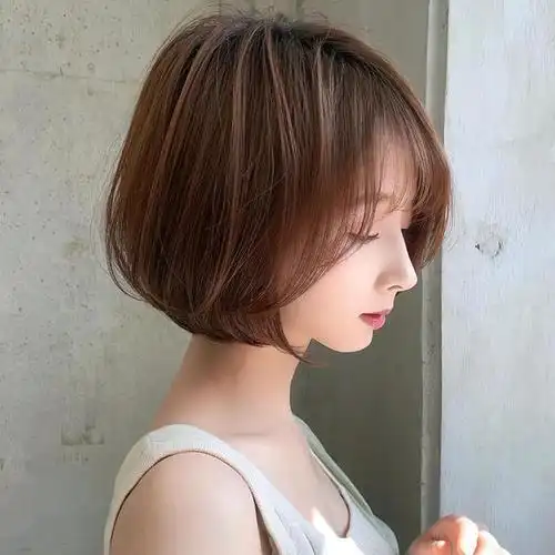 最具人气的女士短发:蓬松瘦脸,层次感满满,剪完显小10岁