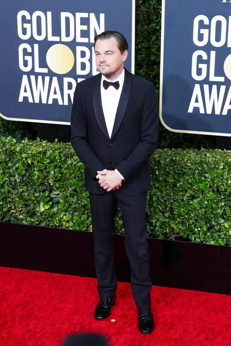 原创小李子穿西装走红毯,脱发发胖的中年油腻男,为何这么有魅力?