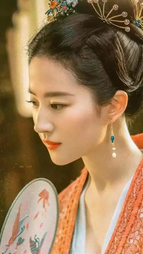 刘亦菲新剧古装造型美出天际天仙下凡也不过如此