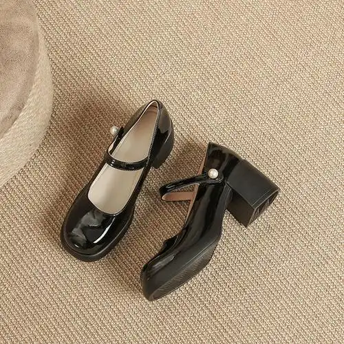 配裙子粗跟单鞋珍珠法式子复古高跟鞋一字带浅口仙女鞋玛丽珍女鞋