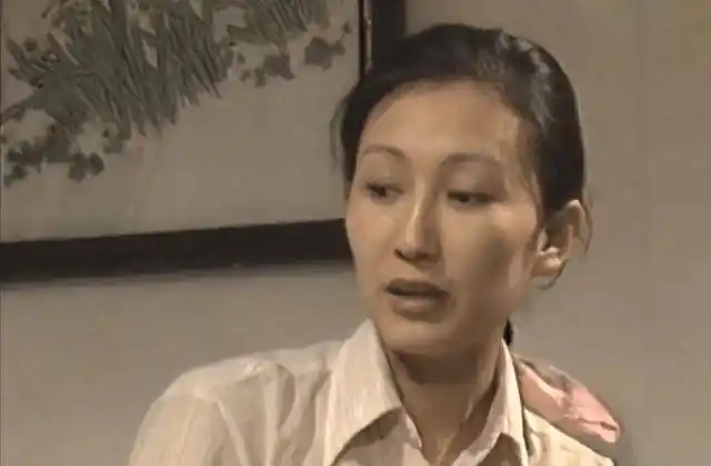 丁芯:当红演员嫁给打杂的赵宝刚,陪老公成名,40岁生子有笑有泪_孩子