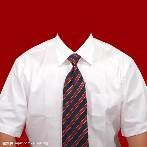 求一张 男性 证件照. 正面,穿西装的.