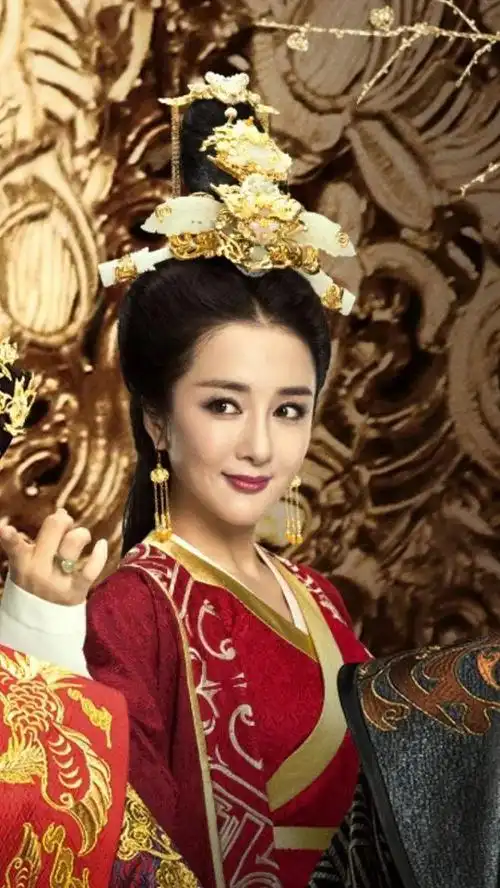 然而,李依晓的演艺事业并非一帆风顺.