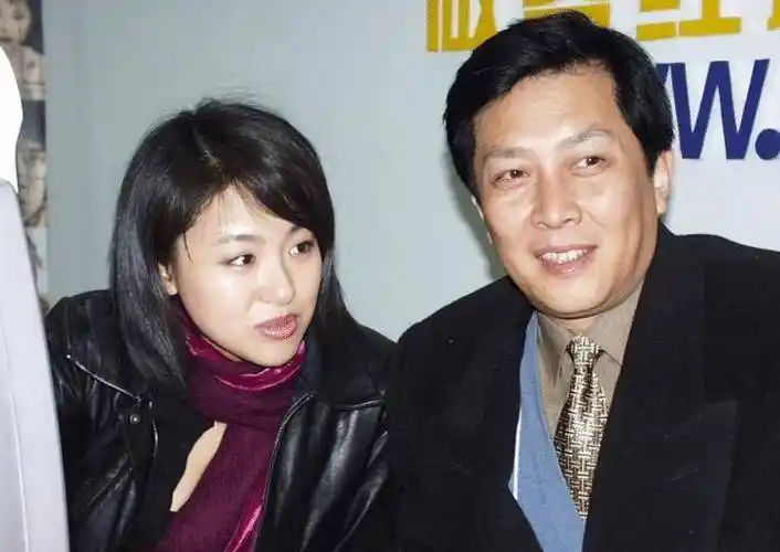 同是唐国强的亲生骨肉,孙涛和壮丽生的孩子,却活成了相反的样子_女儿