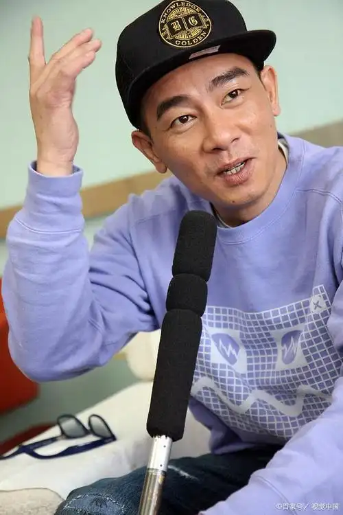 陈小春另类演员:有多少人还记得,给你的感觉是什么样的?