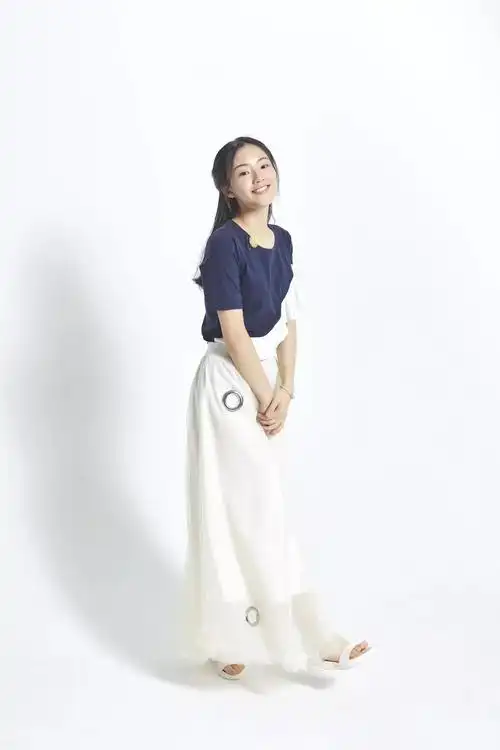 郭沁发表首张翻唱ep四季当季主打曲故事沁心上线