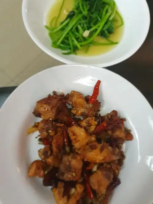 发布自己做菜的照片以及一份小菜谱自己做菜最省钱