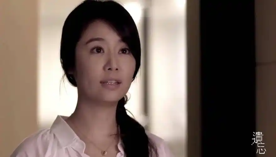 林心如的《遗忘》告诉你为何相爱的两个人,最终会走到分手这一步_罗品