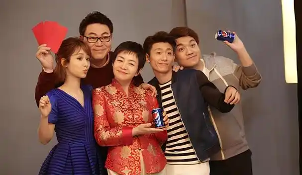 制片人张林书宣布将推出《家有儿女之犬神当家》,原班人马宋丹丹,杨紫