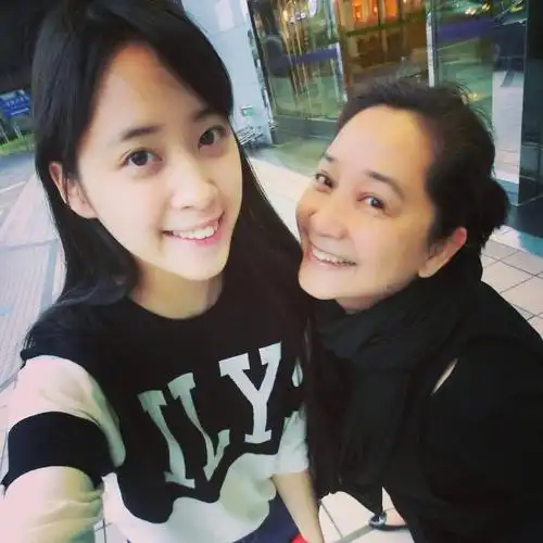 欧阳妮妮 nini ouyang的图片