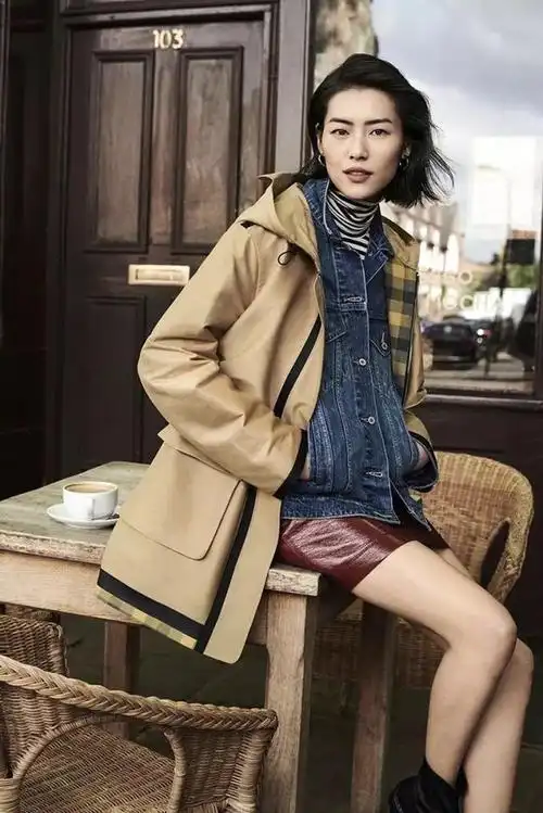 刘雯最新广告大片,喜欢短发的表姐,多了一份轻松与随性