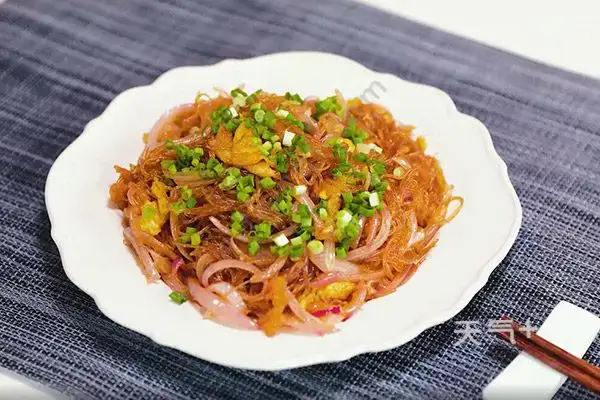 洋葱粉丝的做法洋葱粉丝的家常做法