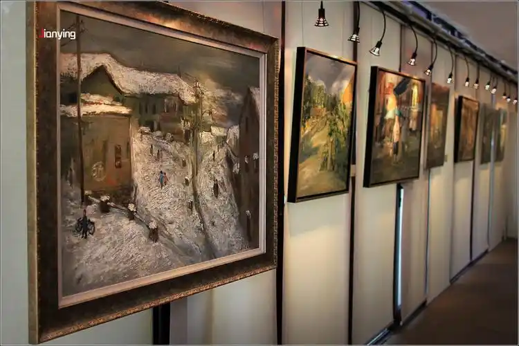 走进嘉木美术馆