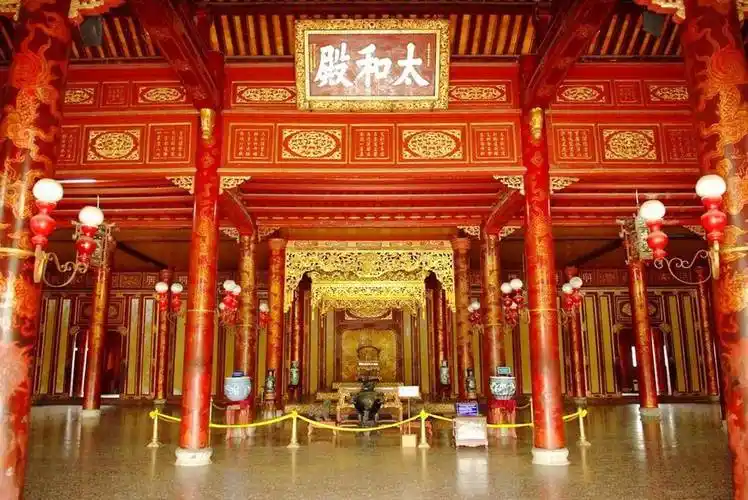 光绪31年,一个疯子在太和殿跳舞,他是怎么越过层层守卫进去的?