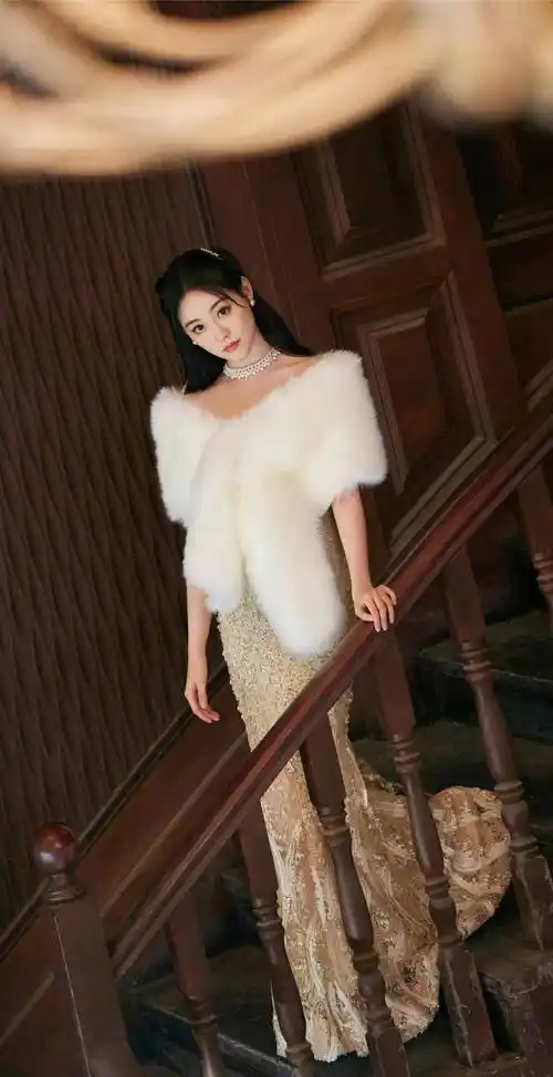 民国风情写真珍珠项链时尚装扮,贵气优雅苗条美丽迷人_祝绪丹_白色