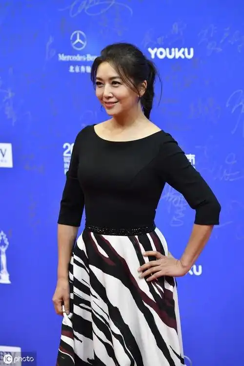 江珊个人图集魅力依旧