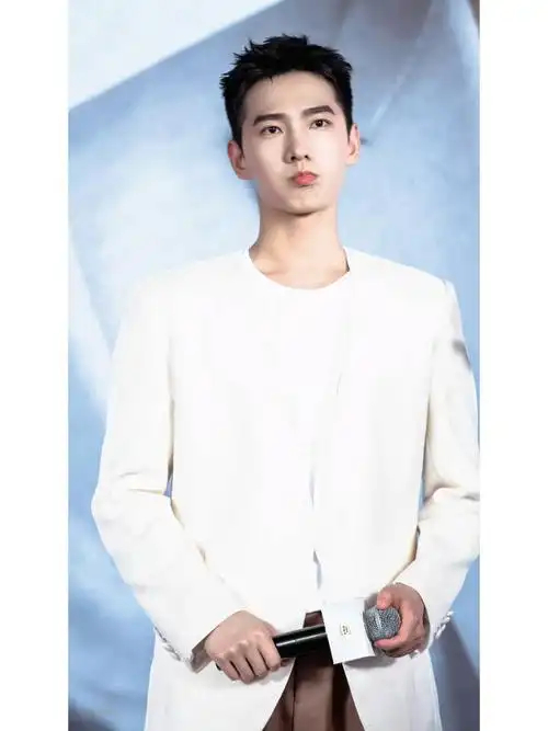 杨洋老婆在哪里