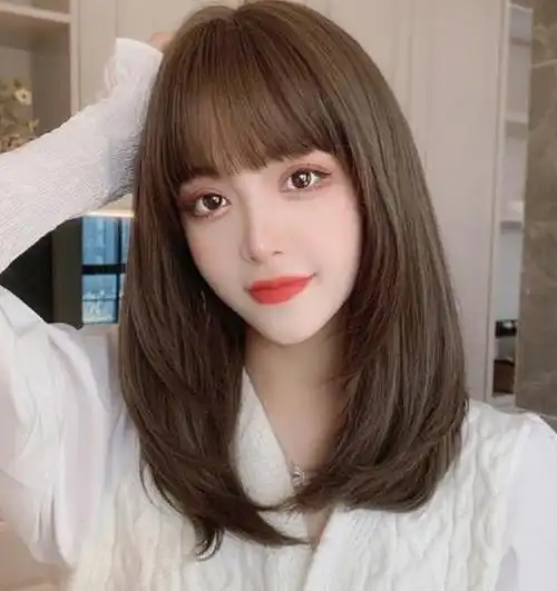 女生中长发剪直发发型无敌好看的直发发型_飘逸直发_女生发型大全