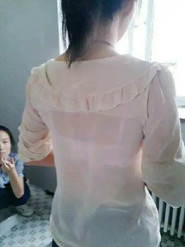 学校发半透明校服能看清内衣,日本校服告诉你这才叫透明