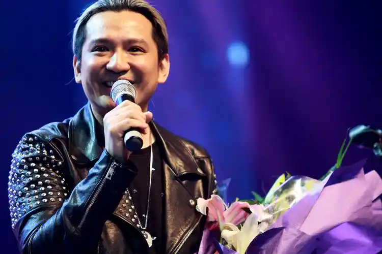 beyond乐队鼓手  叶世荣  音乐会