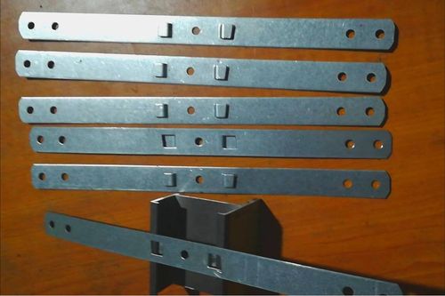 断桥铝合金门窗固定镀锌铁片卡口连接其他紧固件其它紧固件