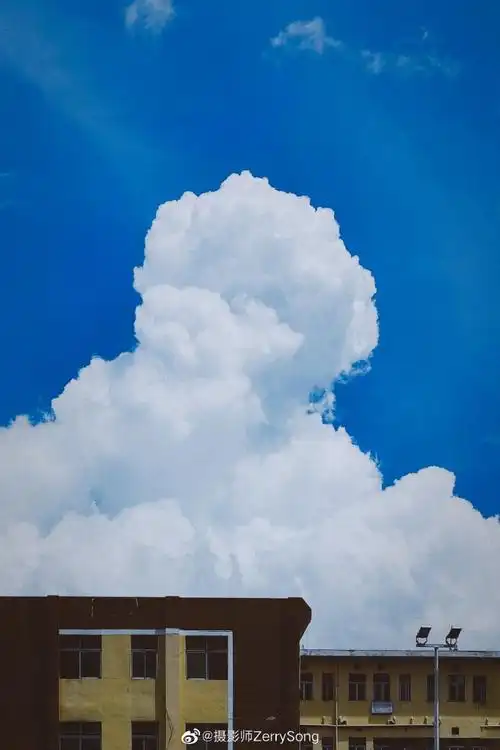 shot on 34353534·#收藏云朵#oppo摄影超话深圳