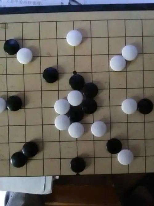 但是评论前,希望大家先去找盒围棋,按着这个顺序玩一下.