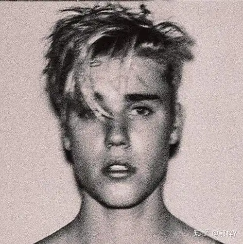 有没有啥比伯和他媳妇的情侣头像?