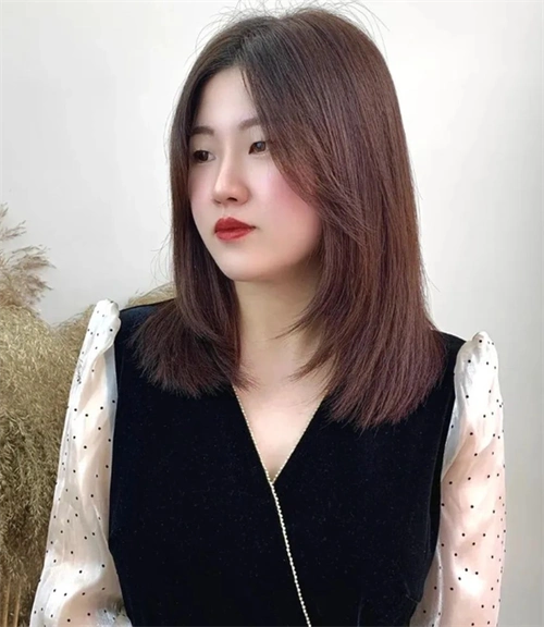 韩式锁骨发范本 减龄时尚不挑人_日韩发型 - 美发站