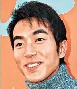 刘恺威整容前照片