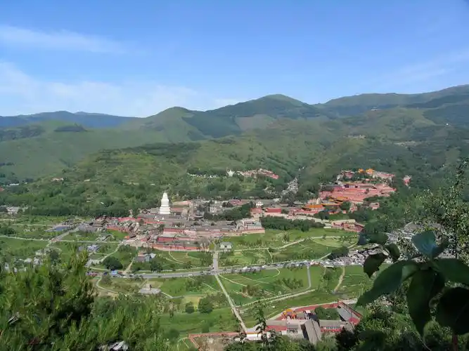 山西五台山简介 山西五台山遗产类别-进行号