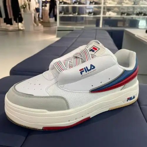 斐乐鞋新款男女同款上新