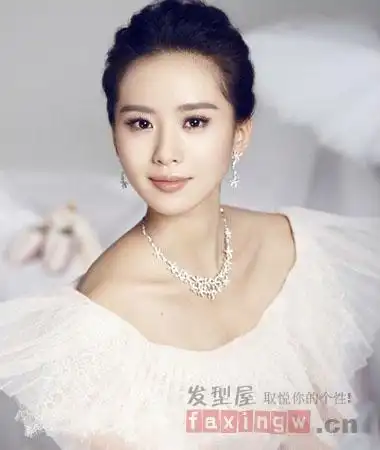 女明星盘发发型集锦 精致优雅尽显大牌气质