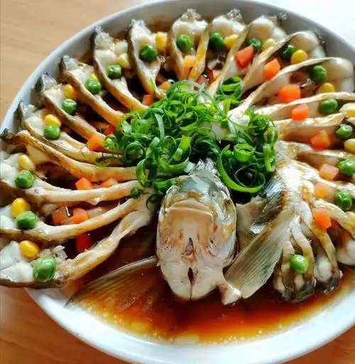 0人做过这道菜青青悠蓝孔雀开屏鱼不仅造型好看,还寓意着富贵吉祥,年