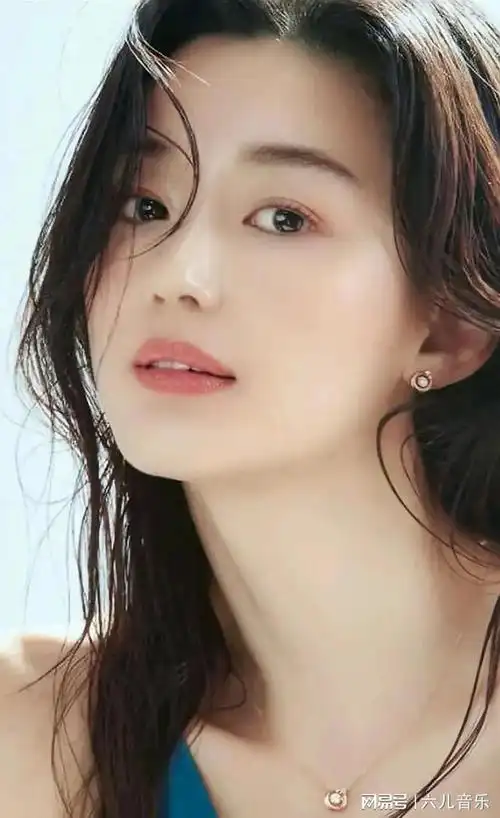 韩国女神全智贤终于来上海啦状态绝佳颜值依旧在线