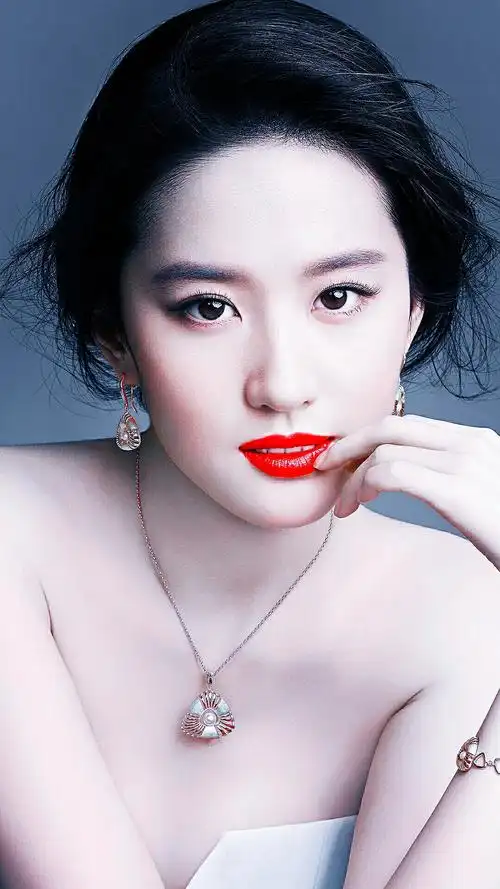 刘亦菲 中国黄金  修图 点到为止的艳,不可方物的美