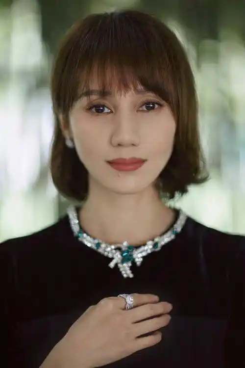 为什么劝你别留"长发"?看看袁泉,姐姐,你就明白了_效果_短发_整体