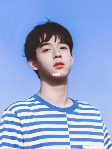 帅的很干净的男孩子