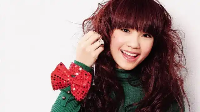 恶魔在身边电视剧全集爱奇艺(恶魔在身边播出13年)