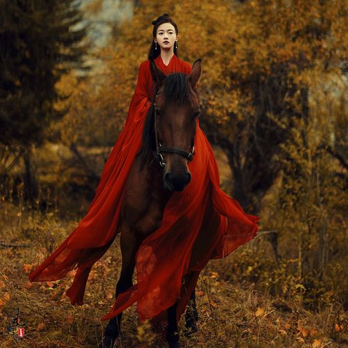 朝歌吴谨言古装汉服红色魏晋风广袖仙女裙大袖飘逸仙气古典舞舞衣