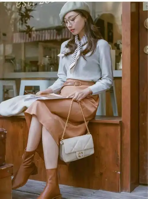 2021春天有女人味的穿衣搭配_手机搜狐网