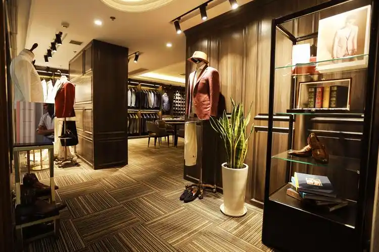 成都呈裁西服定制 "用心"做优质好西服