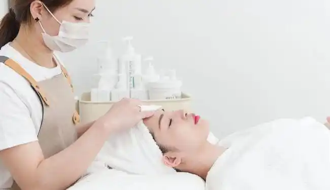 9元享门市价418元【梦鹿日式の美颜社】面部补水套餐~寒冷的冬季也要