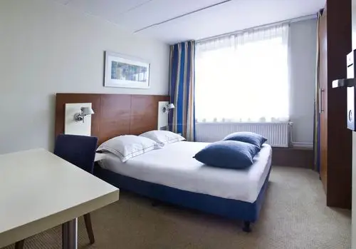 家装15平米卧室装修设计图片大全