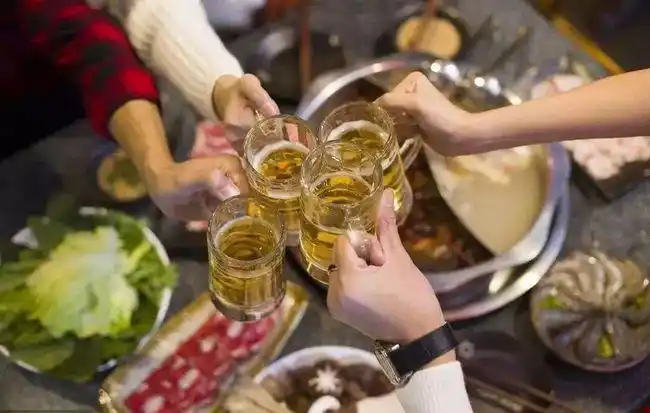 喝酒后总是拉肚子原因就是这4个经常喝酒的你却不知道