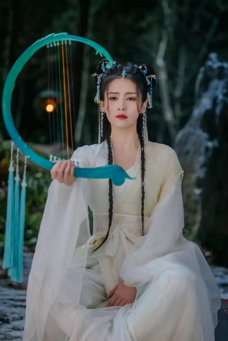 白鹿古装高清壁纸(五)[爱你]