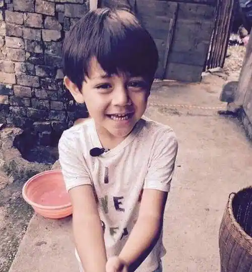 刘烨可是煞费心机_孩子_古诗_国学