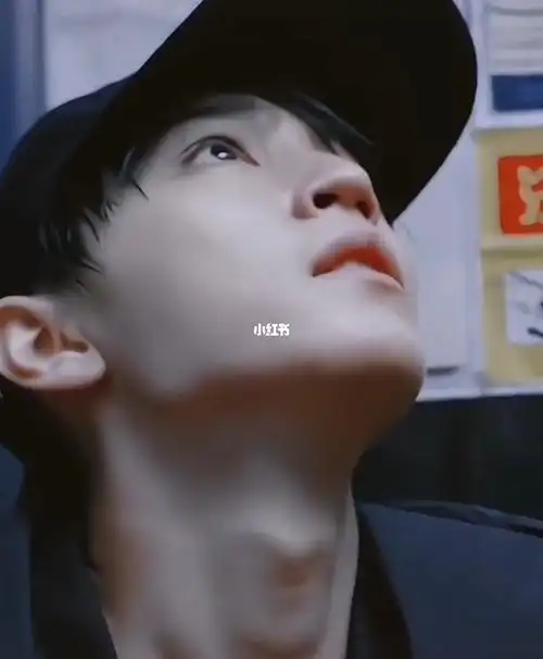 只为王俊凯  #最好的王俊凯  #向全世界安利王俊凯  #王俊凯的喉结